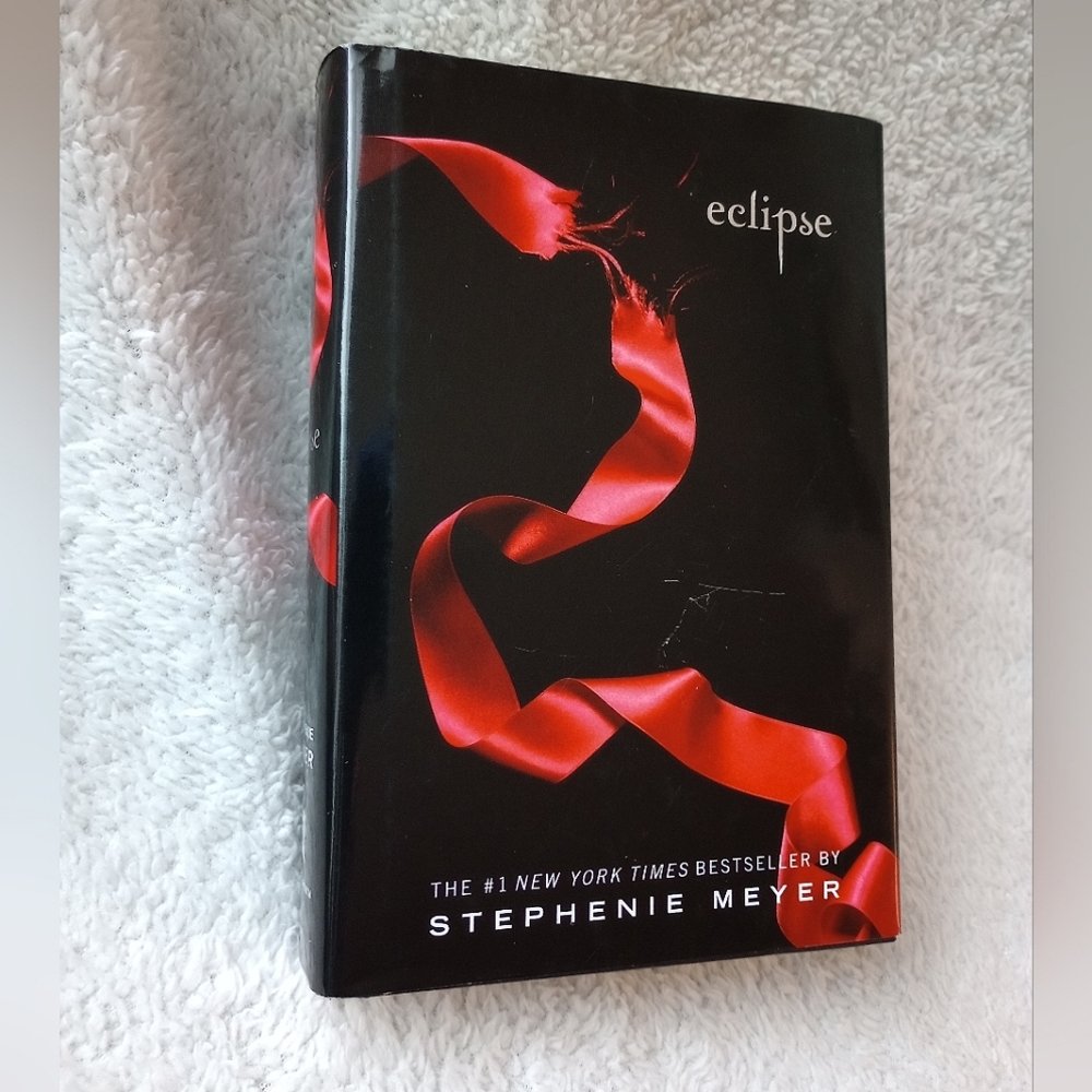 Eclipse by Stephenie Meyer Twilight Saga Hardcover Book